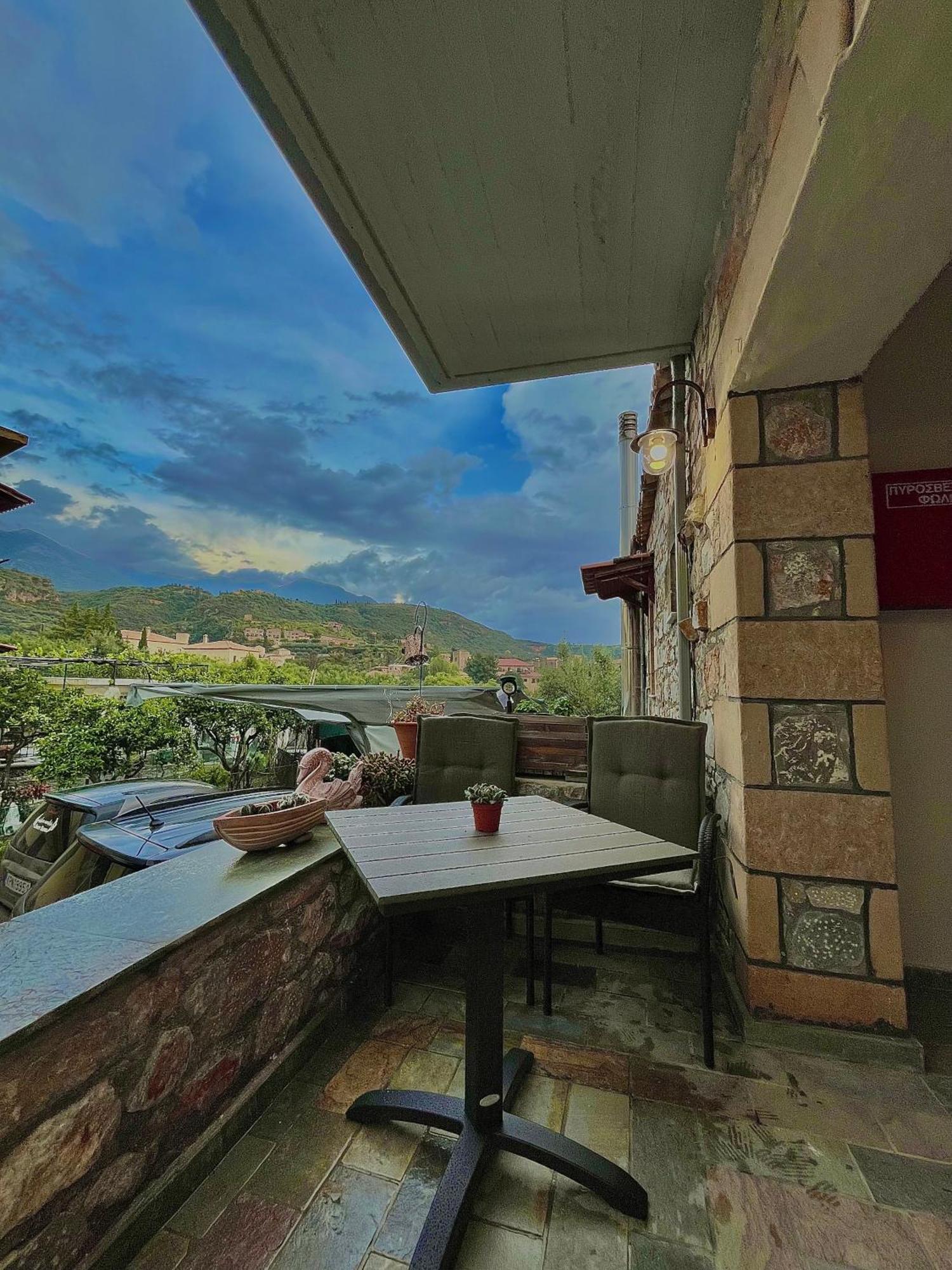 Hotel Voula Pansion Kardamyli Exterior foto