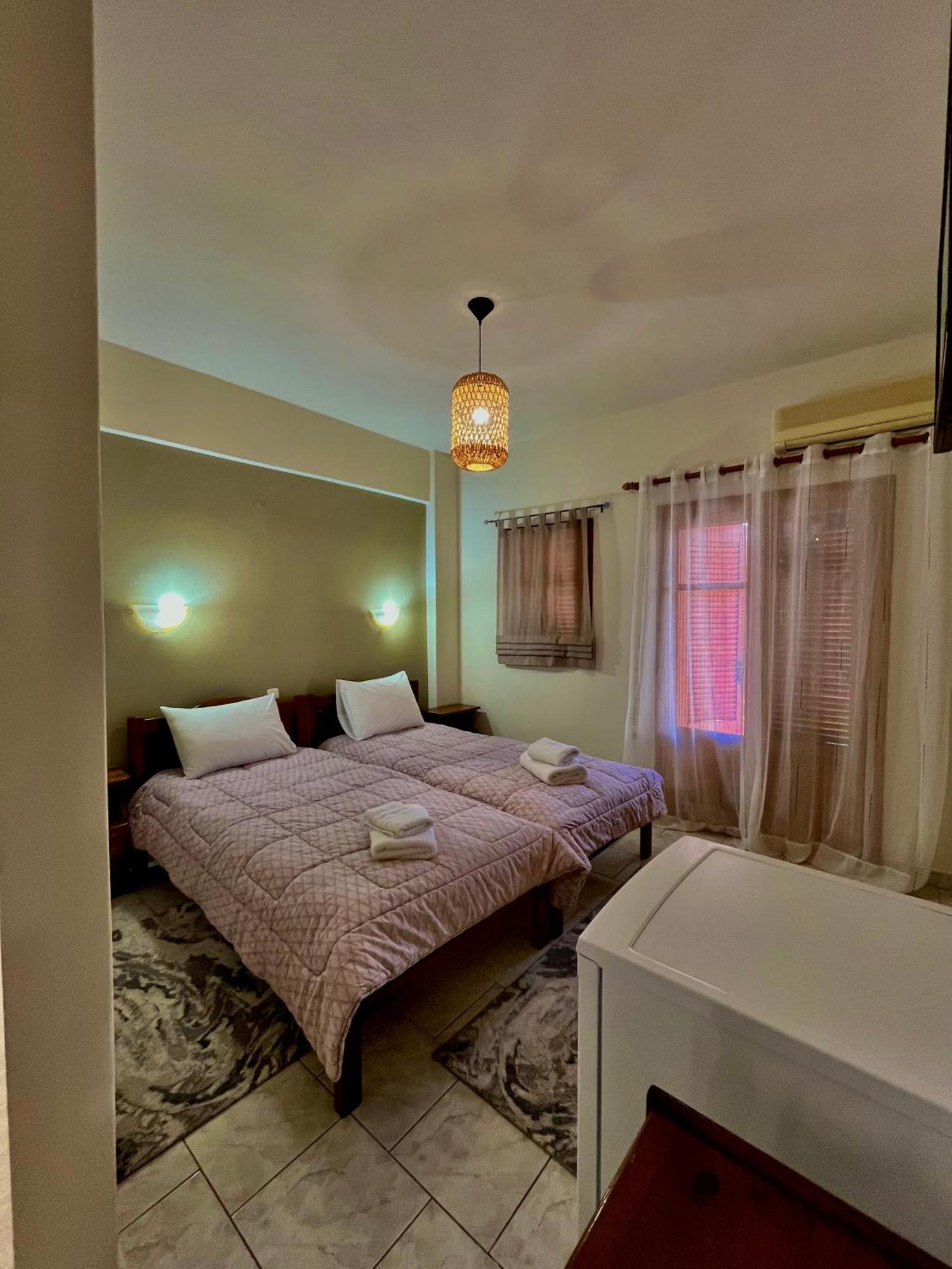 Hotel Voula Pansion Kardamyli Exterior foto